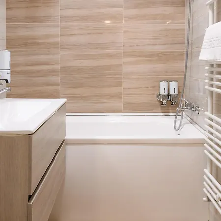 Apartment Coral Plaza Bucharest